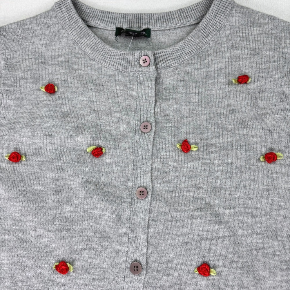 NWT Wild Fable Soft Gray Cardigan Red Rosettes Long Sleeve Womens Sz L